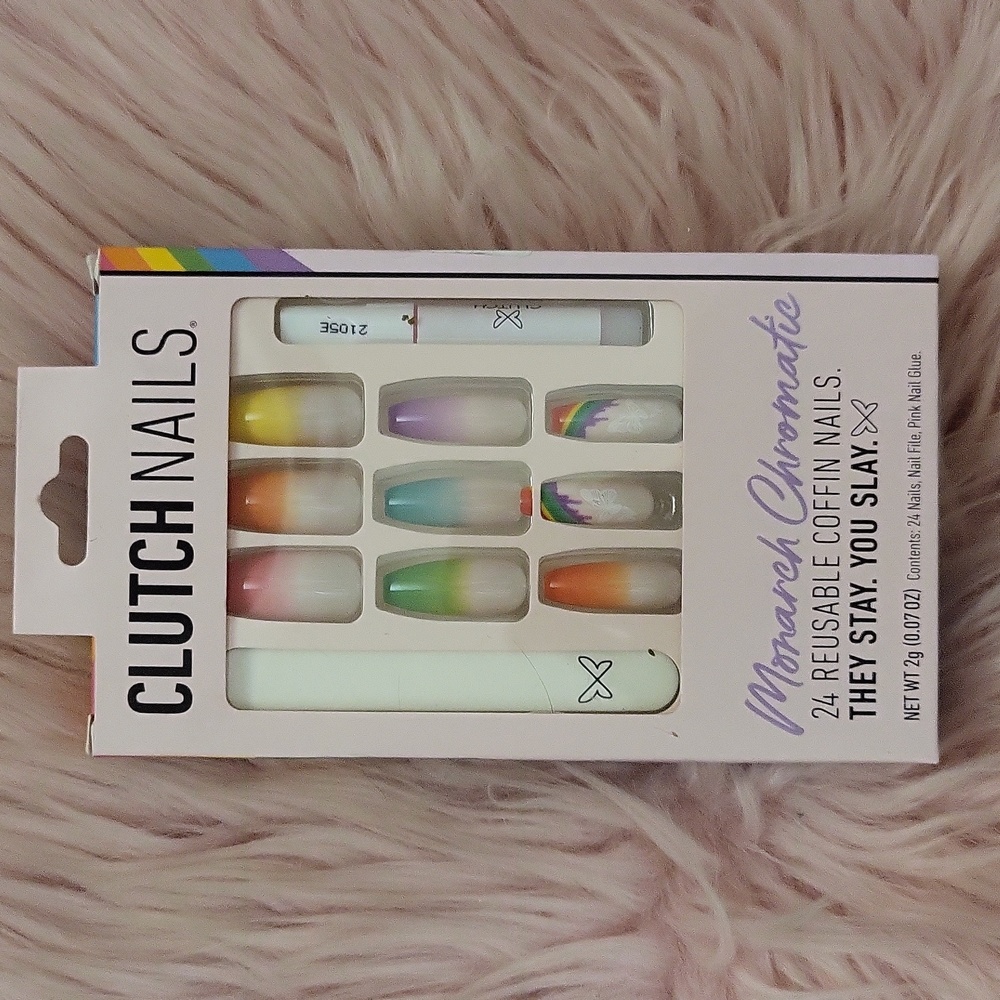 SALE!! Brand New CLUTCH NAILS False Nails-XL